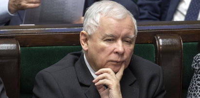Kaczyński zniesmaczony. Mówi o "niestosownej sytuacji"