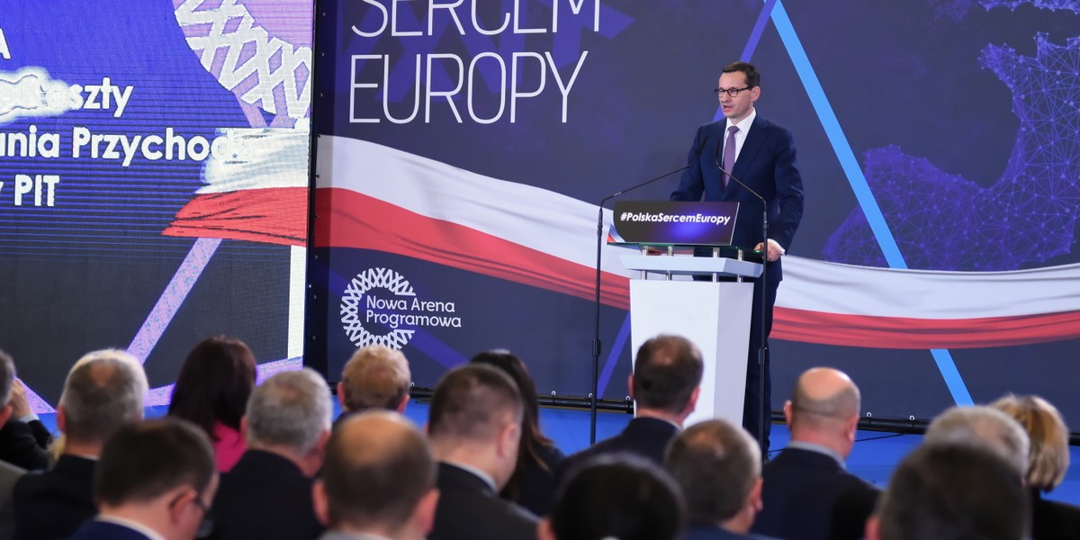 Premier Mateusz Morawiecki powiedział, że Łódź po latach sponiewierania ma szansę na bycie "ziemią obiecaną".