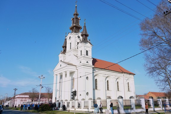 Izborna trka u Kuli: Kandidati sa pet lista bore se za 37 odborničkih mesta