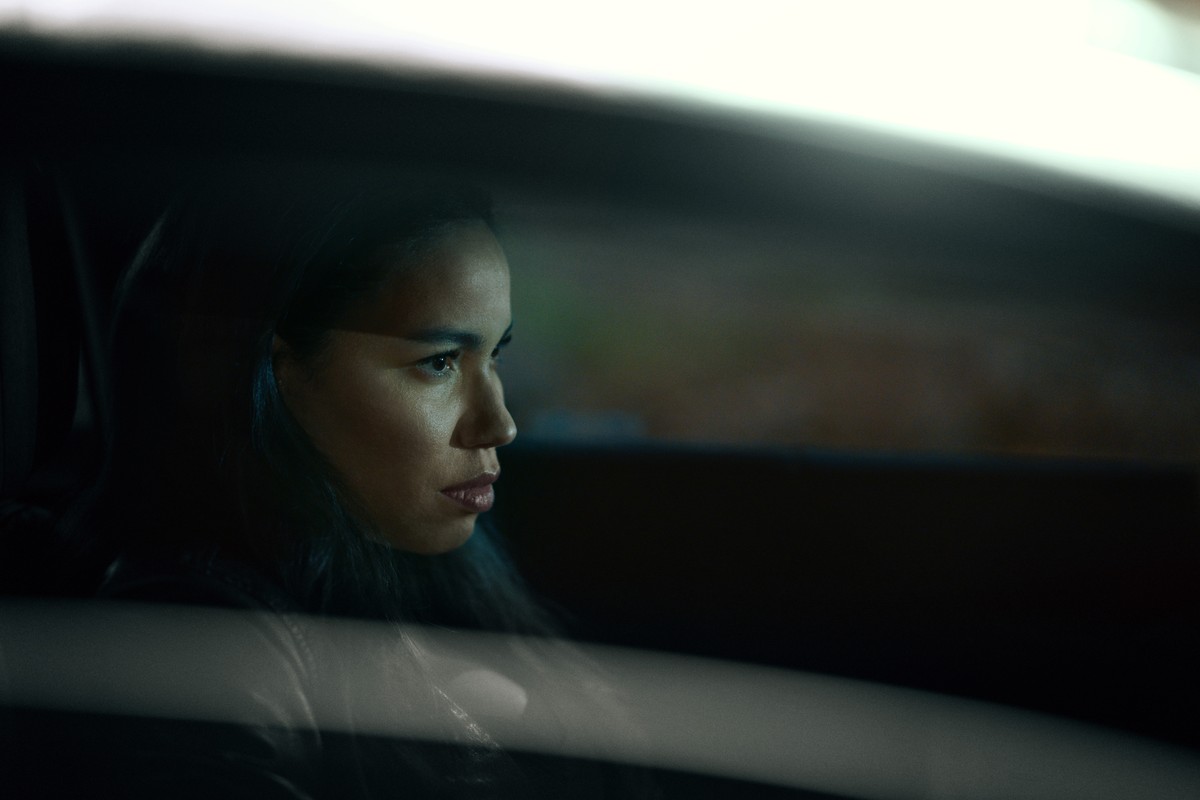 Jurnee Smollett w piątym odcinku serialu "Dym"