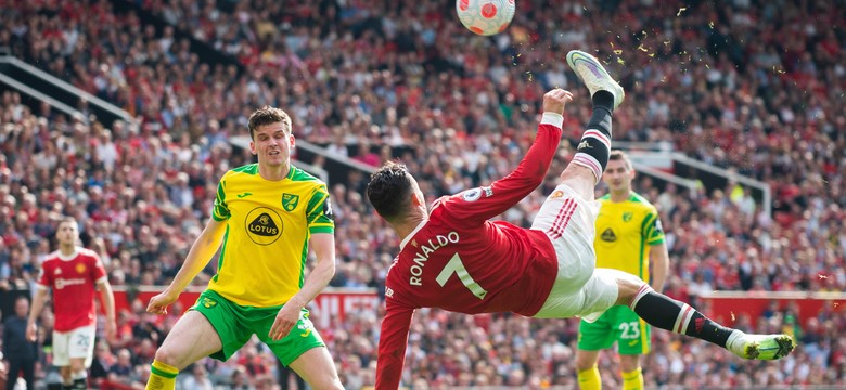 Zwycięski gol Bednarka w meczu z Arsenalem. Hat-trick Ronaldo [WIDEO]