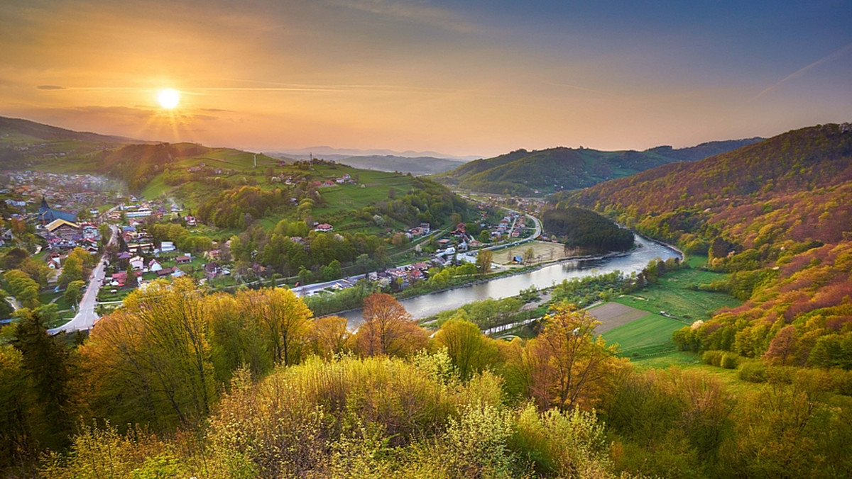 Beskid Sądecki różni się od wielu partii Beskidów - jest zadbany, czysty, dobrze zorganizowany. Niektórzy twierdzą nawet, że jest przez to "mało beskidzki". Ale to już rzecz gustu.