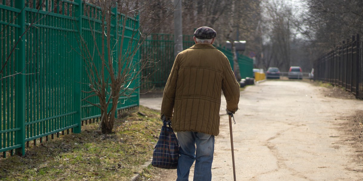 Emeryci trzynastki dostaną, ale kosztem innych emerytów, którzy będą świadczenia pobierać za 20 lat