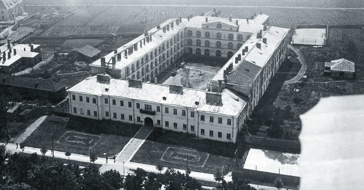 Dyplom KUL z wdzięczności za szyby - eksternistyczne studia prawnicze komunisty