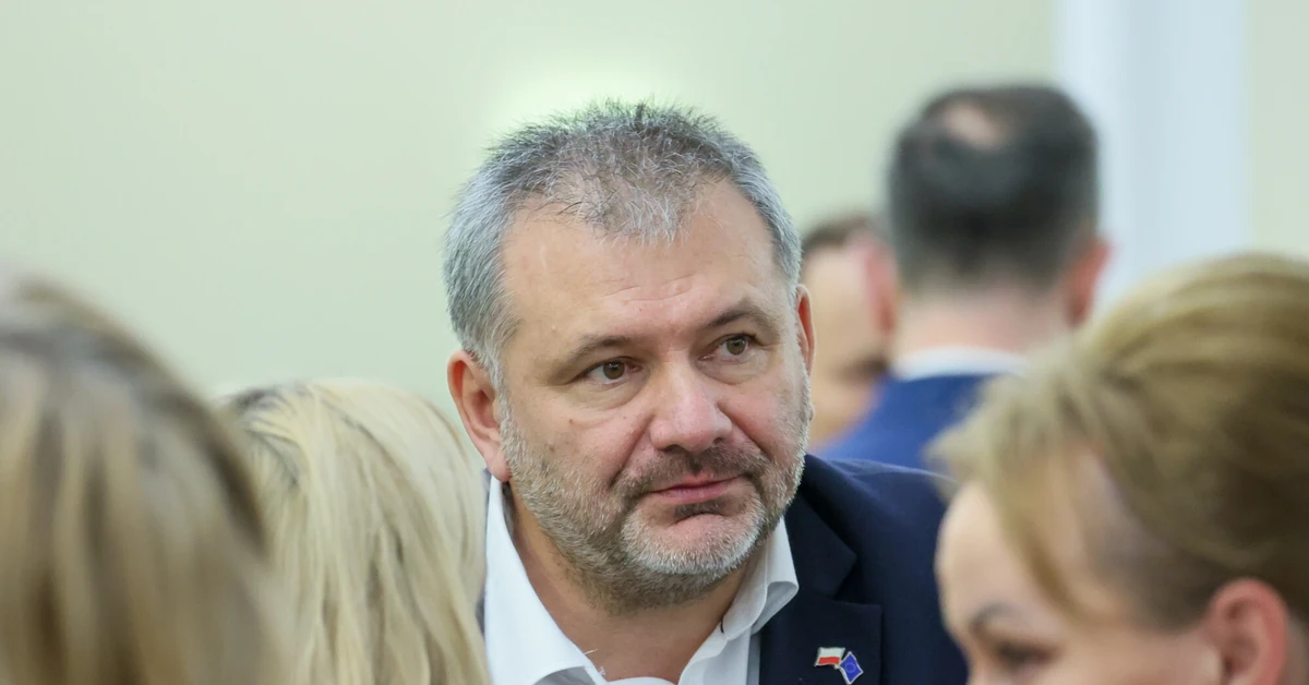 Waldemar Żurek mówił o przywożeniu Ziobry "w bagażniku". Teraz się tłumaczy