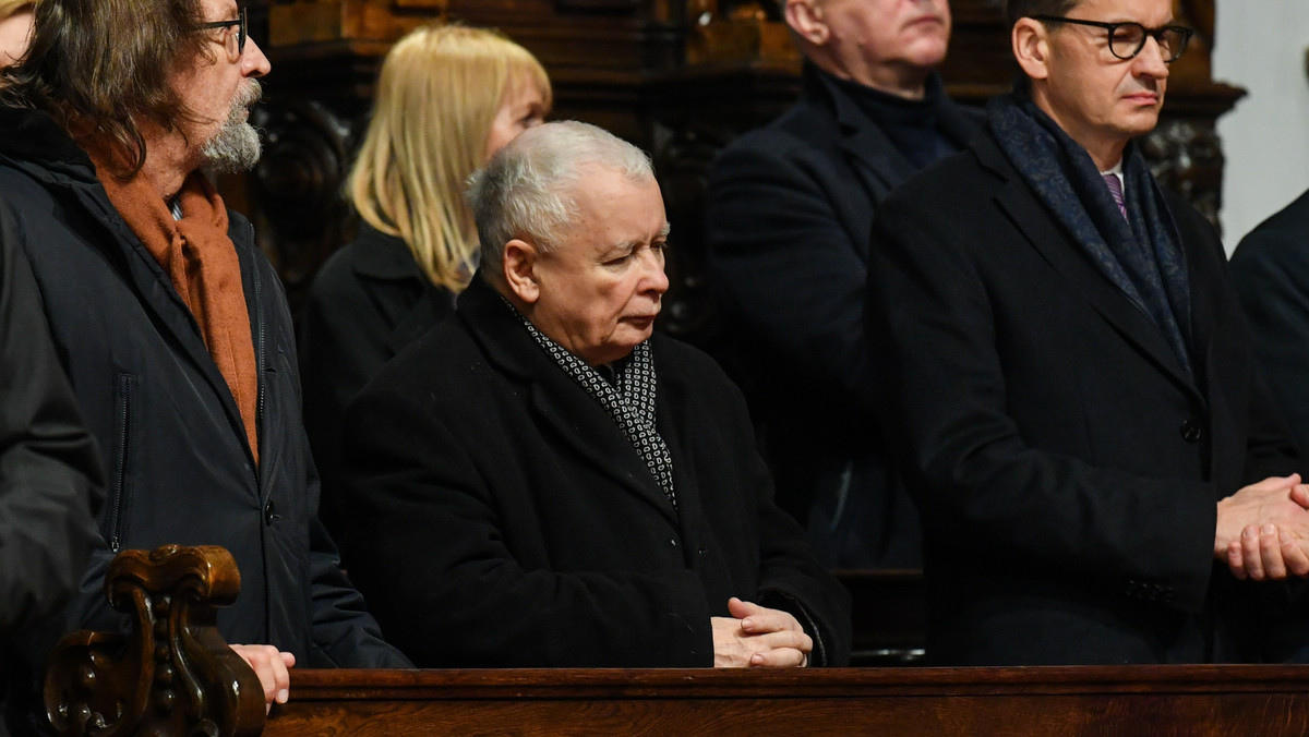 Jarosław Kaczyński: dziś obchodzimy miesięcznicę już inaczej