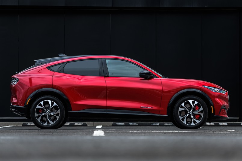 Ford Mustang Mach-E AWD 98 kWh