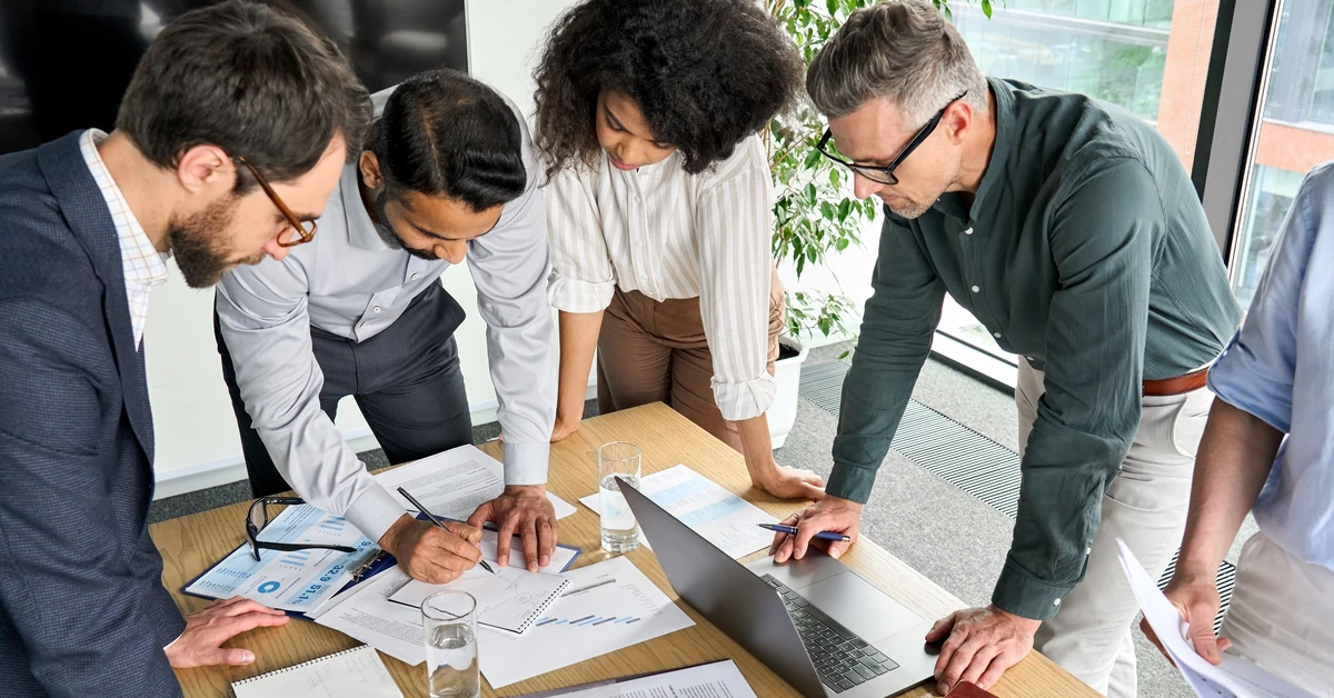 Dodatkowy dzień wolny. Czy należy się za pracę w sobotę we Wszystkich Świętych?