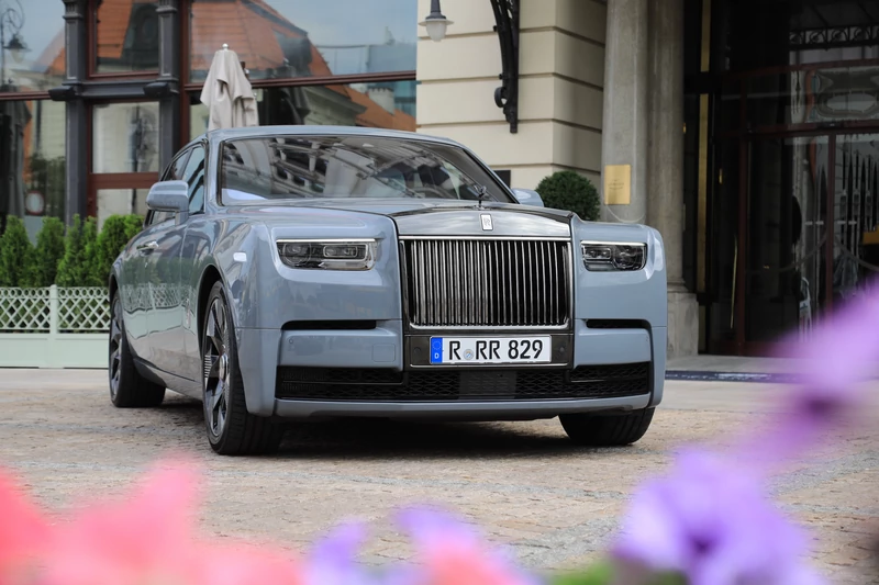 Rolls-Royce Phantom (2022, VIII Series II)