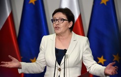 Urzędnicy będą mówić i pisać 'po ludzku'. Premier: Sama czasem ich nie rozumiem