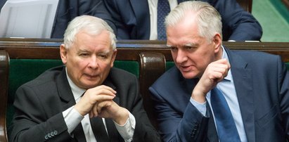 Kaczyński chciał mieć to z głowy przed urlopem. Podjął nagłą decyzję