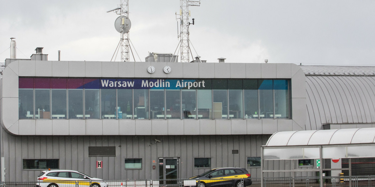Lotnisko Warszawa-Modlin 