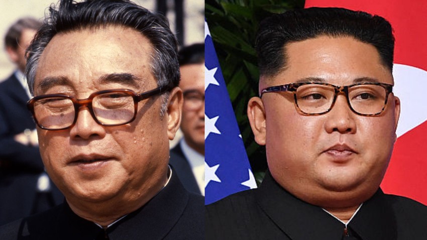 Prilikom dolaska na samit Severna Koreja–SAD u Singapuru 12. juna 2018. godine, Kim Džong Un (desno) nosio je odevnu kombinaciju, naočare i frizuru koji su veoma ličili na izgled njegovog dede 1. aprila 1980. godine | Foto: Getty Images