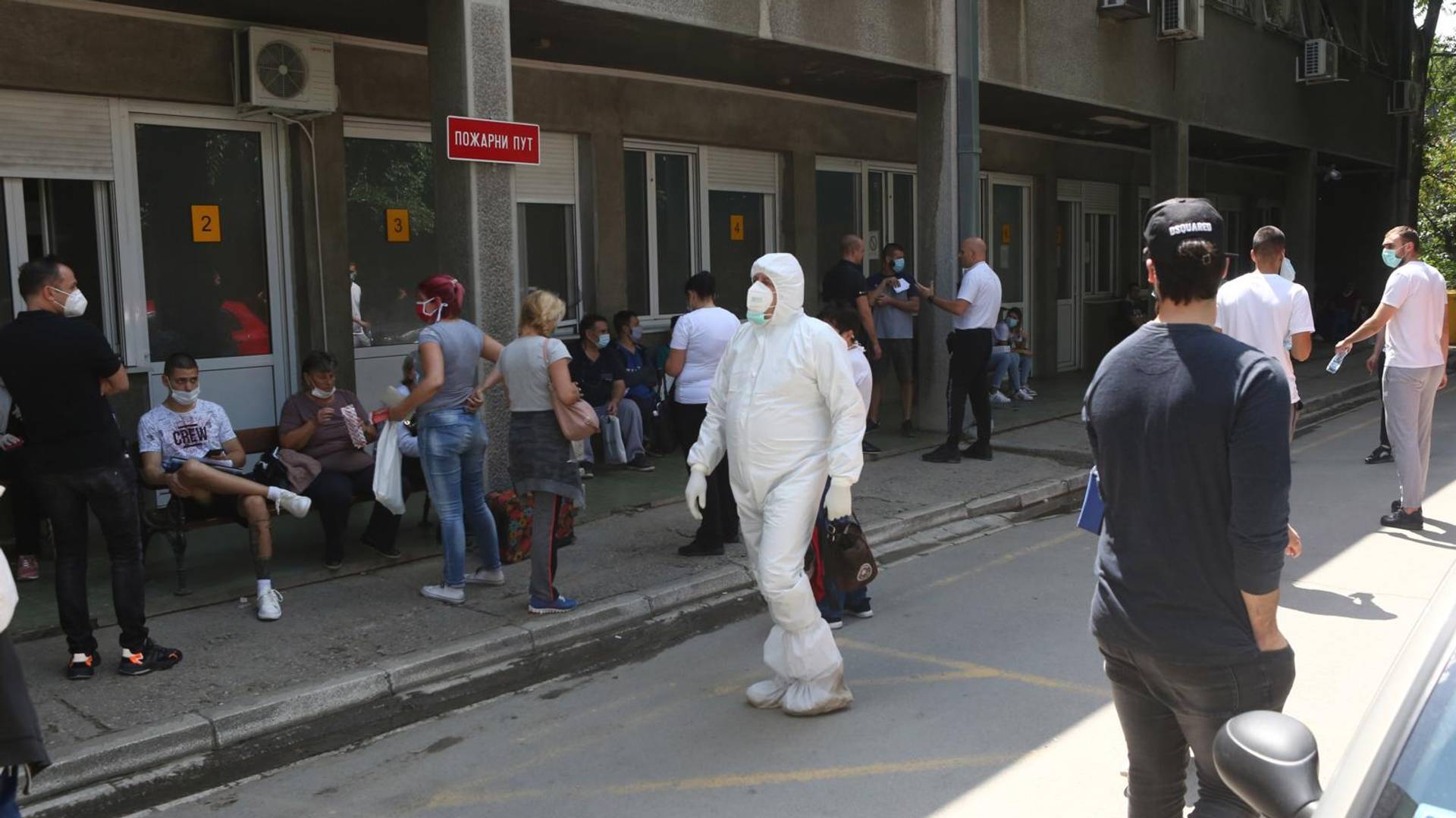 Beograd i Novi Pazar više nisu jedina žarišta, korona se širi celom Srbijom