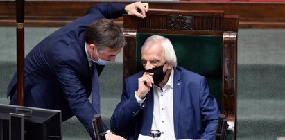 Koledzy z koalicji nie dali Ziobrze dojść go głosu. Nagranie z Sejmu mówi samo za siebie