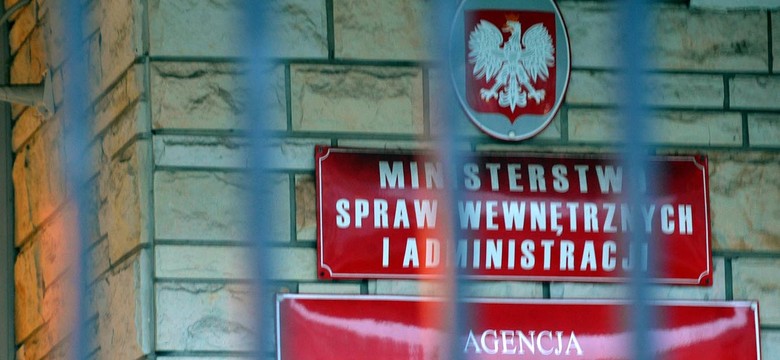 ABW prowadzi grę z Pałacem Prezydenta