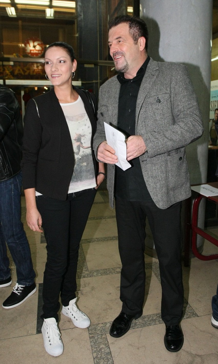 Ksenija i Mare su velikom uzajamnom ljubavlju pobedili sve predrasude, i uprkos velikoj razlici u godinama važe za jedan od najskladnijih parova na javnoj sceni