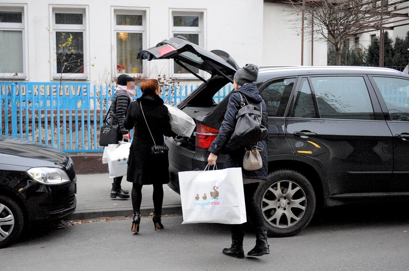 Kaatrzyna Zielińska kupuje wyprawkę dla dziecka