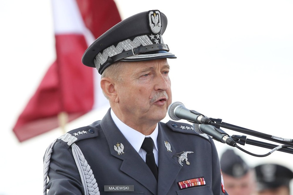 Gen. Lech Majewski