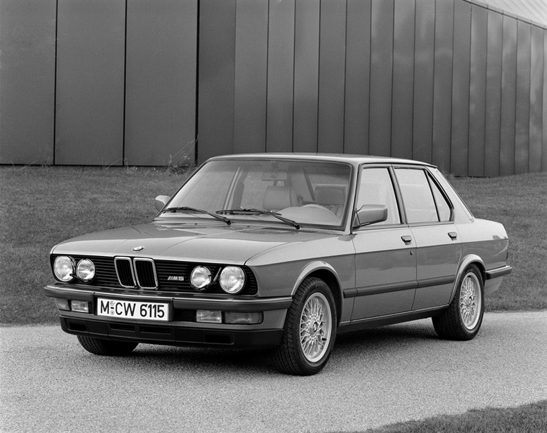 25 lat BMW M5 – wielka galeria