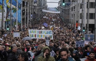Ponad 65 tys. osób wyszło na ulice Brukseli w związku z COP24. Domagali się walki ze zmianami klimatu
