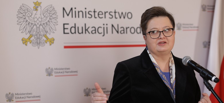 Stawki w oświacie w górę, nawet o 300 proc. Więcej na wynagrodzenia dla recenzentów