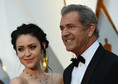 Mel Gibson i Rosalind Ross na czerwonym dywanie - Oscary 2017