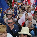 Przed Sejmem odbył się protest przeciw zmianom w sądownictwie
