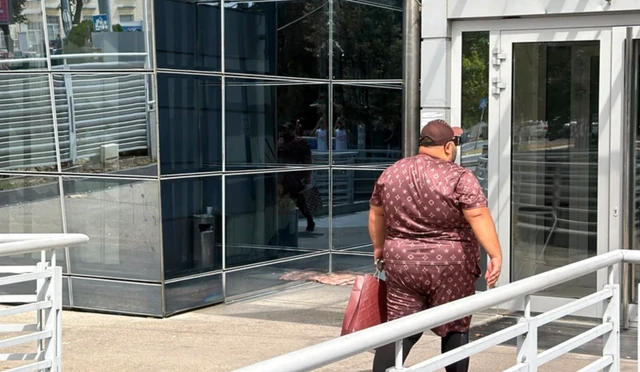Đole Kralj u luksuznom izdanju stiže u Elitu 10, obećava nemire