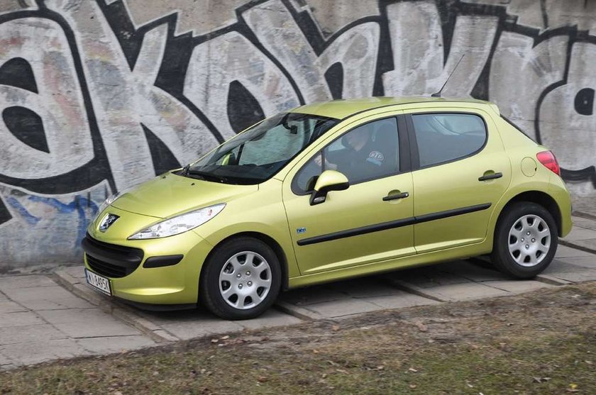 auto, samochód, peugeot 207,