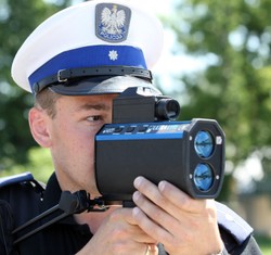 Policji brakuje mandatów! Panie kierowco i co ja mam z panem zrobić?