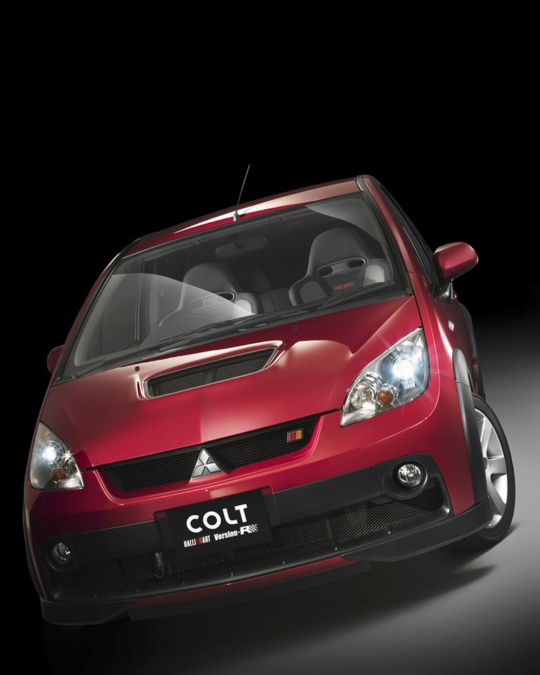 Mitsubishi Colt Ralliart Version-R Recaro Edition – naładowany Colt