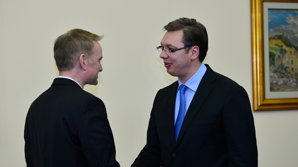 Majkl Karpenter izjavio Vučiću saučešće