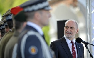 Macierewicz: Wydaliśmy wszystkie pieniądze na modernizację armii