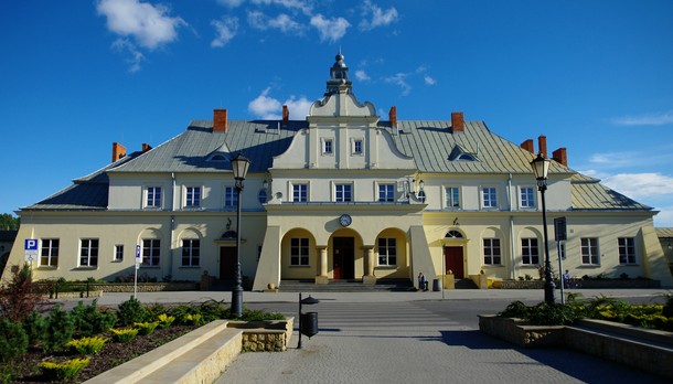 Żyrardów, dworzec Kolei Warszawsko-Wiedeńskiej wybudowany w 1922 r.