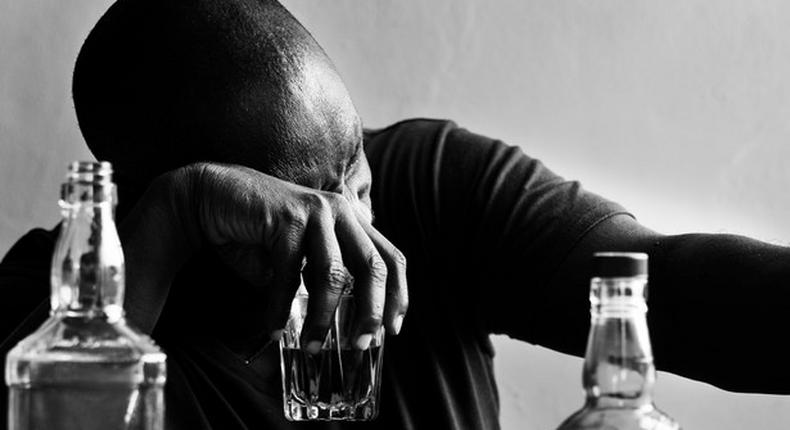 Alcohol affects the body in many way [Freepik]