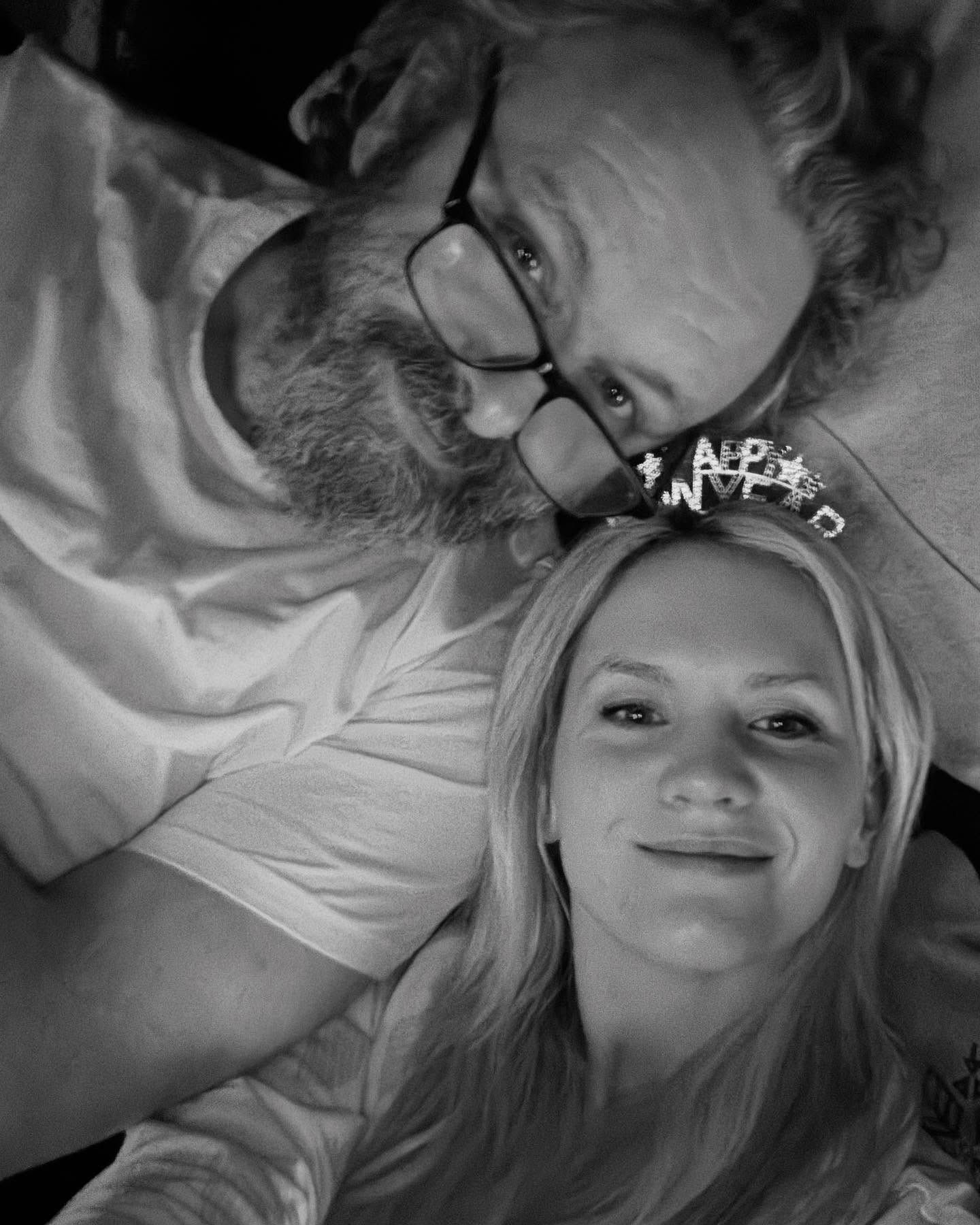 Herec Michael Sheen s partnerkou Annou Lundberg.