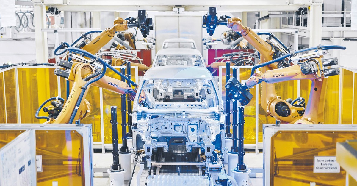 Branża samochodowa bije na alarm, a niemiecka fabryka ostrzega przed potencjalnymi przestojami. Jaki jest powód?