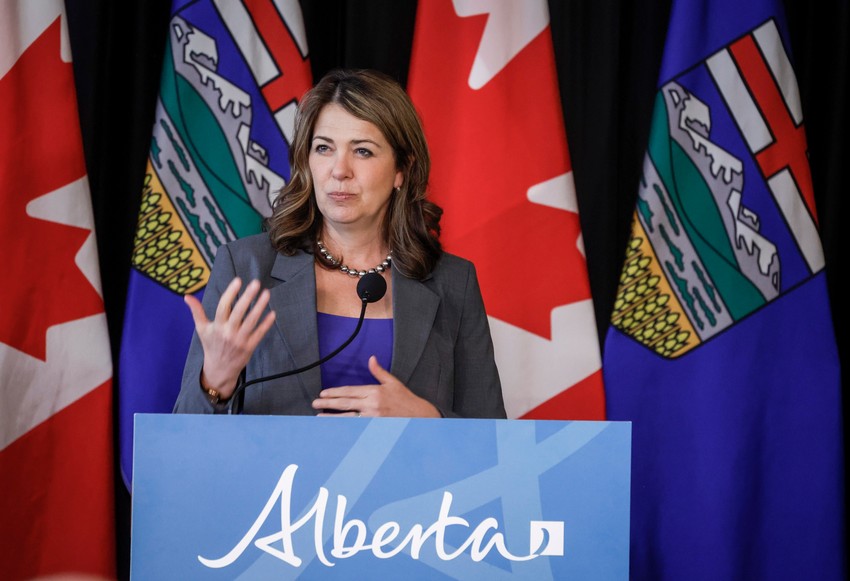 Danijel Smit, konzervativna političarka iz Alberte, Kanada