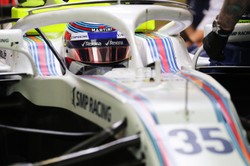 Rosjanin, który zajął miejsce Kubicy w Williamsie, roztrzaskał bolid na torze w Baku