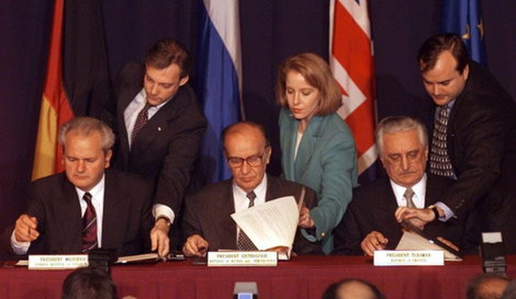 Trenutak potpisivanja Dejtonskog sporazuma