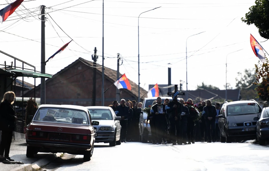 Ispraćaj Stefana Nedeljkovića u Zvečanu