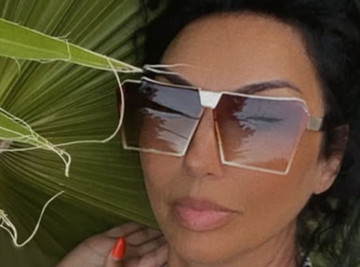 Pevačica je PREPISALA SINU HOTEL i kuću na ČETIRI SPRATA: "Ja sam grcala za to!"