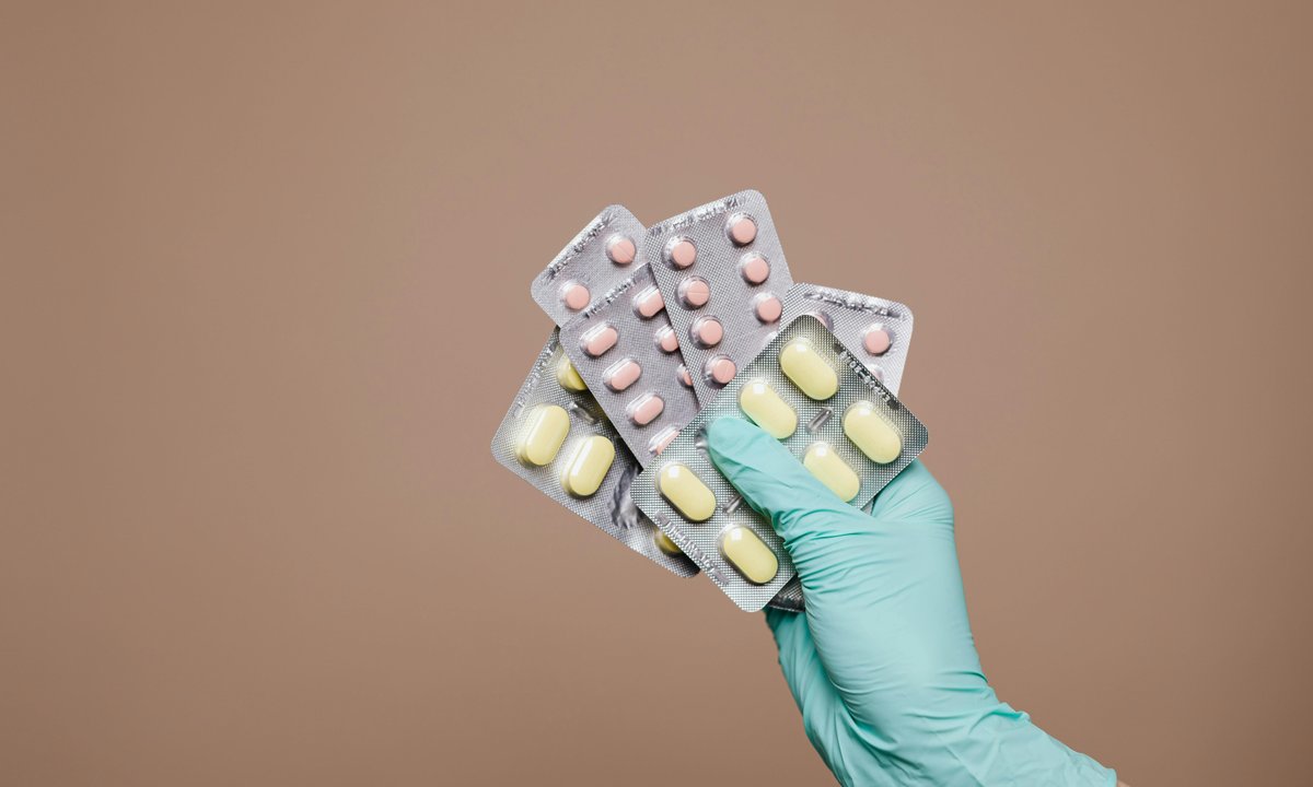 10 rzeczy, które warto wiedzieć o suplementach diety, zanim po nie sięgniemy