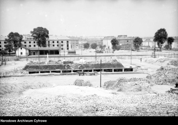 Budowa zakładów przemysłowych i osiedla mieszkaniowego Nowa Huta  - rok 1950