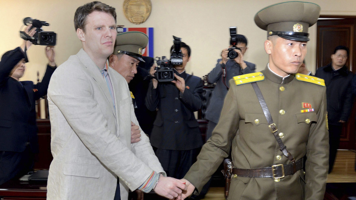 Korea Północna twierdzi, że wydała 2 miliony dolarów na leczenie amerykańskiego studenta Otto Warmbiera, który zmarł w 2017 roku po 17-miesięcznym pobycie w północnokoreańskim więzieniu - napisał dziś "Washington Post".