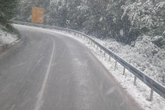 CVOKOTANJE ŠIROM SRBIJE Zabeleli se gradovi, temperatura NULA stepeni: Evo kakvo nas vreme očekuje do kraja dana