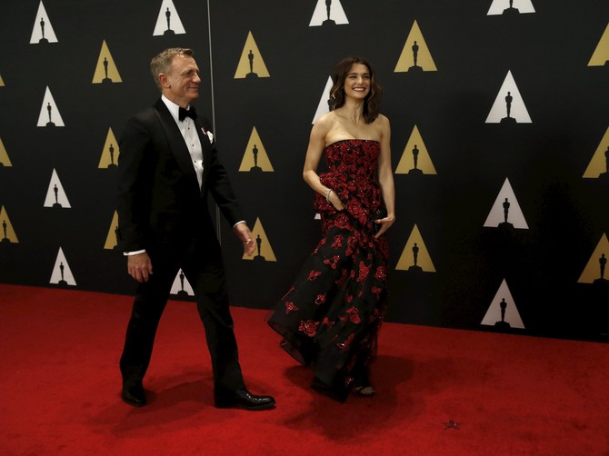 100829_bond-foto-reuters-2