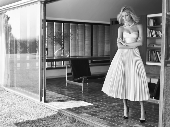 Anja Rubik w kampanii Apart Pearl Anniversary