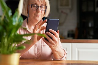 Ostatnia wola zapisana na smartfonie? Nowa forma testamentu budzi obawy